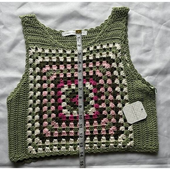 Altar’d State Crochet Granny Square Crop Tank – Women’s L - Picture 5 of 11